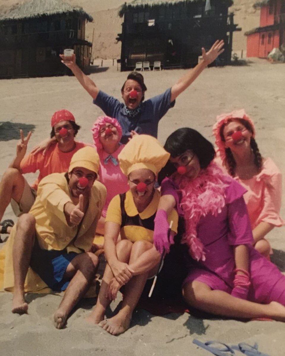 Actriz protagonizó 'Carita de atún' junto a Carlos Alcántara, Johanna San Miguel, Wendy Ramos, Carlos Carlín, Gonzalo Torres y Monserrat Brugué. Foto: Facebook.