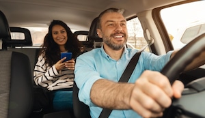 Sigue estos tips para viajar seguro en esta temporada de celebraciones