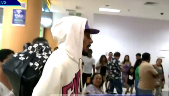 Paolo Guerrero viajó a Brasil