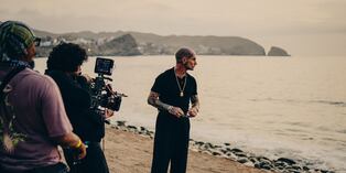 Ke Personajes grabó videoclip en playas del sur de Lima