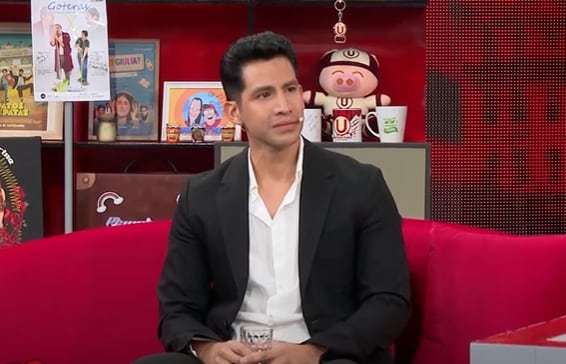 Santiago Suárez se quiebra en 'Habla Chino'