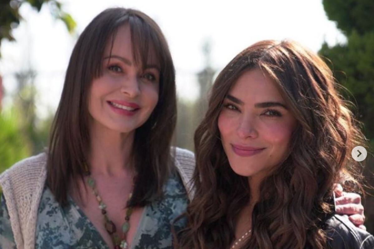Cuando la actriz subió en la quincena de enero una fotografía al lado de la protagonista de "Corazón guerrero" (Foto: Gaby Spanic / Instagram)