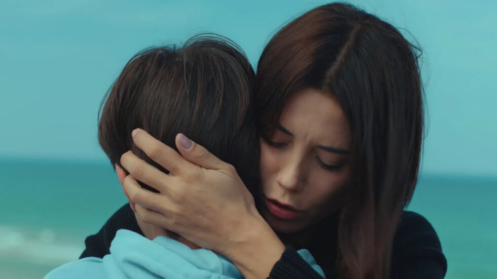 Asya y Ali aparecen (Foto: Medyapım)