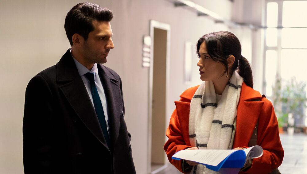 Ceylin e Ilgaz en la telenovela turca "Secretos de familia" (Foto: Ay Yapım)