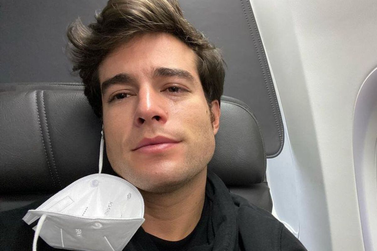 Danilo Carrera en un vuelo de avión (Foto: Danilo Carrera / Instagram)