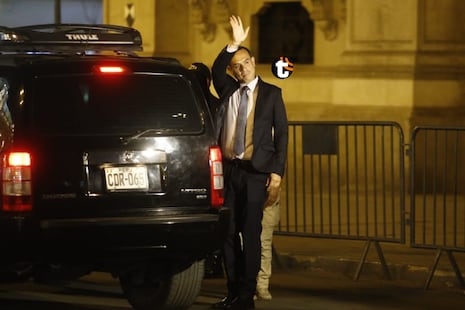 José Jerí se retiró de Palacio de Gobierno: Ministros lo despidieron y se fue en camioneta | VIDEO
