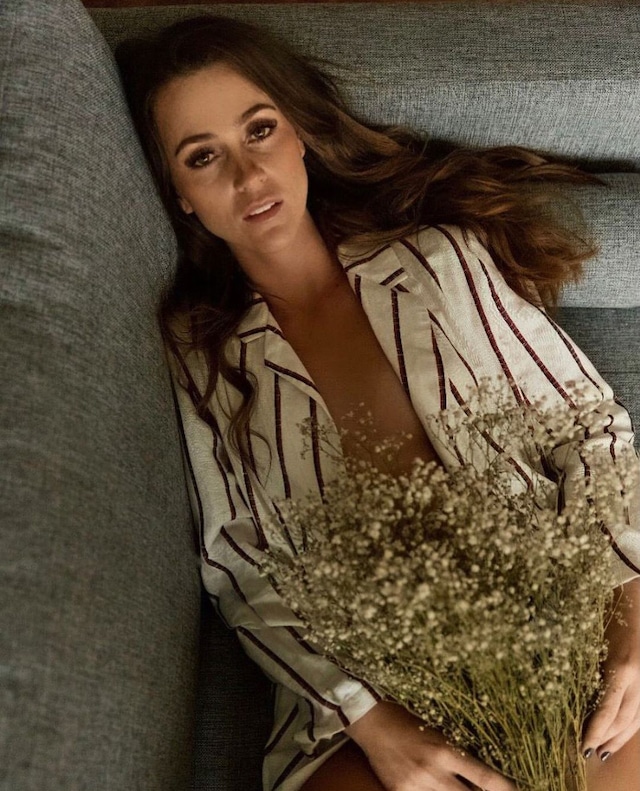 Conozca un poco más de Ducelia Echevarría, la modelo nacida en Pozuzo que fue ampayada con un hombre casado.