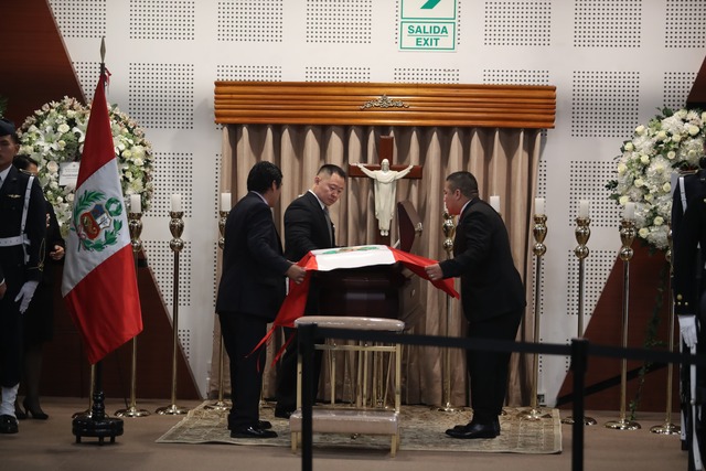 Alberto Fujimori: galería con la llegada de su féretro al Ministerio de Cultura. Foto: @photo.gec