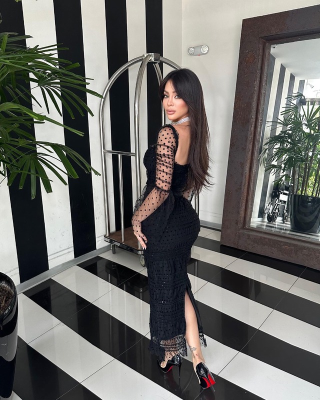 Sheyla Rojas impacta a sus seguidores con sus fotos más infartantes.