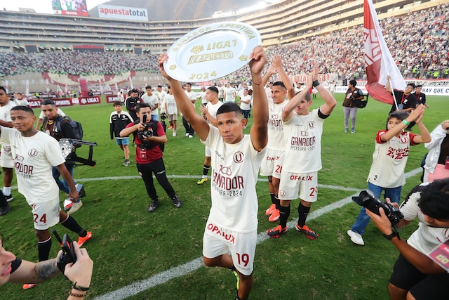Celebración de Universitario como ganador del Torneo Apertura (Fotos: Jesús Saucedo)