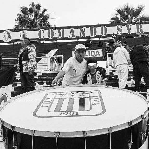 Freddy Cornetero era una presencia constante en la tribuna sur alentando a Alianza Lima. Foto: Facebook