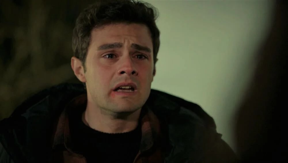 Ömer le pide explicaciones a Suzan en la telenovela turca "Hermanos" (Foto: NG Medya)