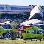 Choque de trenes deja 64 fallecidos