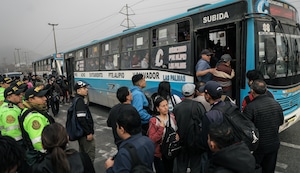 ¡Atención! Qué empresas de transporte público acatarán el paro de HOY martes 4 de noviembre