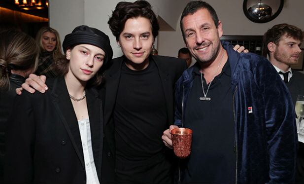 Cole Sprouse interpretó el papel del pequeño Julian. (Foto: @HollywoodLife)