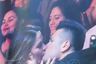 Deyvis y Cassandra se besan y reciben ‘bendición’ de Romeo Santos en concierto de Aventura