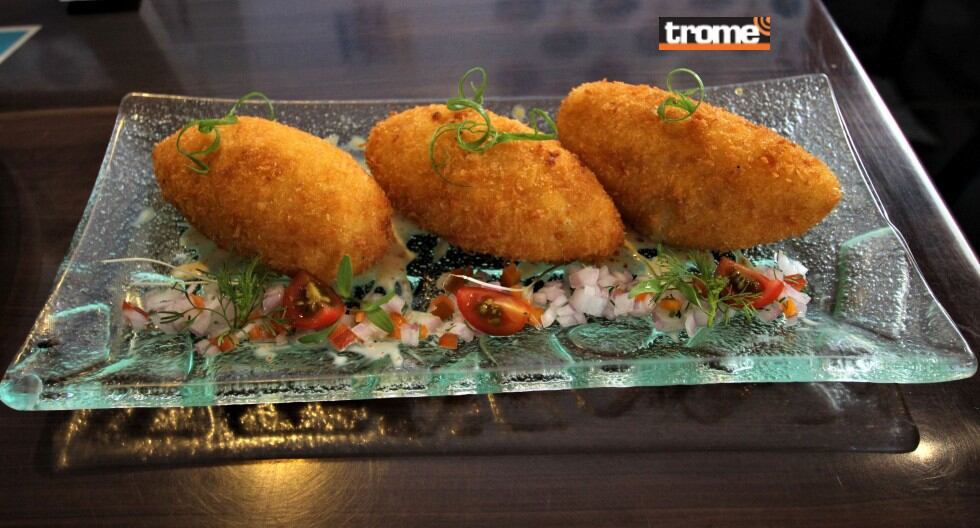 Restaurantes presentan deliciosos potajes para disfrutar por el partido Perú vs Brasil, como 'Las mandiocas del Pibe', de 'El Warique de Karlonchito'. (Trome / Alan Ramírez)