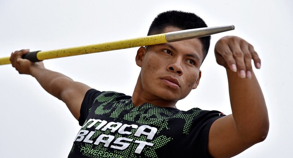 Mauro Valera, el atleta shipibo que marca historia como lanzador de jabalina. (Trome / Legado)