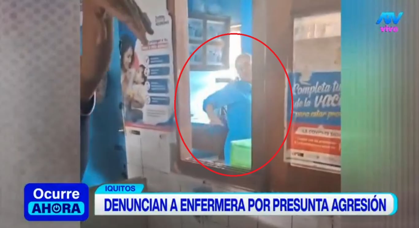 Enfermera se burla de paciente cuando le reclaman por la demora en la atención. Ocurrió en una posta en Iquitos.
