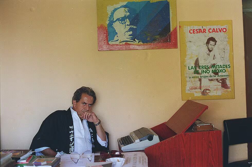 Poeta y escritor César Calvo tuvo una particular fascinación por la Amazonía. Foto: Internet.