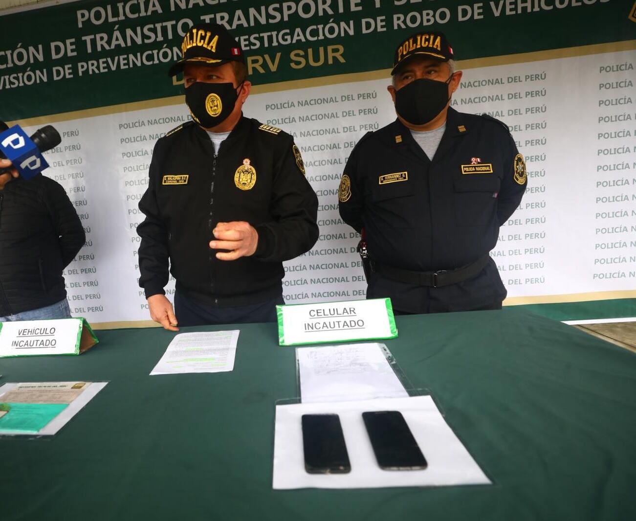 Director de la Diprove, coronel PNP Ghino Malaspina, dio conferencia de prensa sobre la intervención. | Foto: Gonzalo Córdova