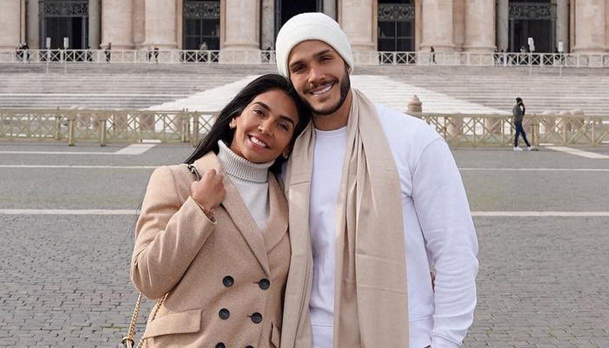 Vania Bludau revela en Instagram, que terminó con Mario Irivarren. (Foto: Instagram)