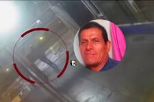 ¡Difunden video del crimen de parqueador en cevichería! Sicario encapuchado le disparó a quemarropa frente a clientes