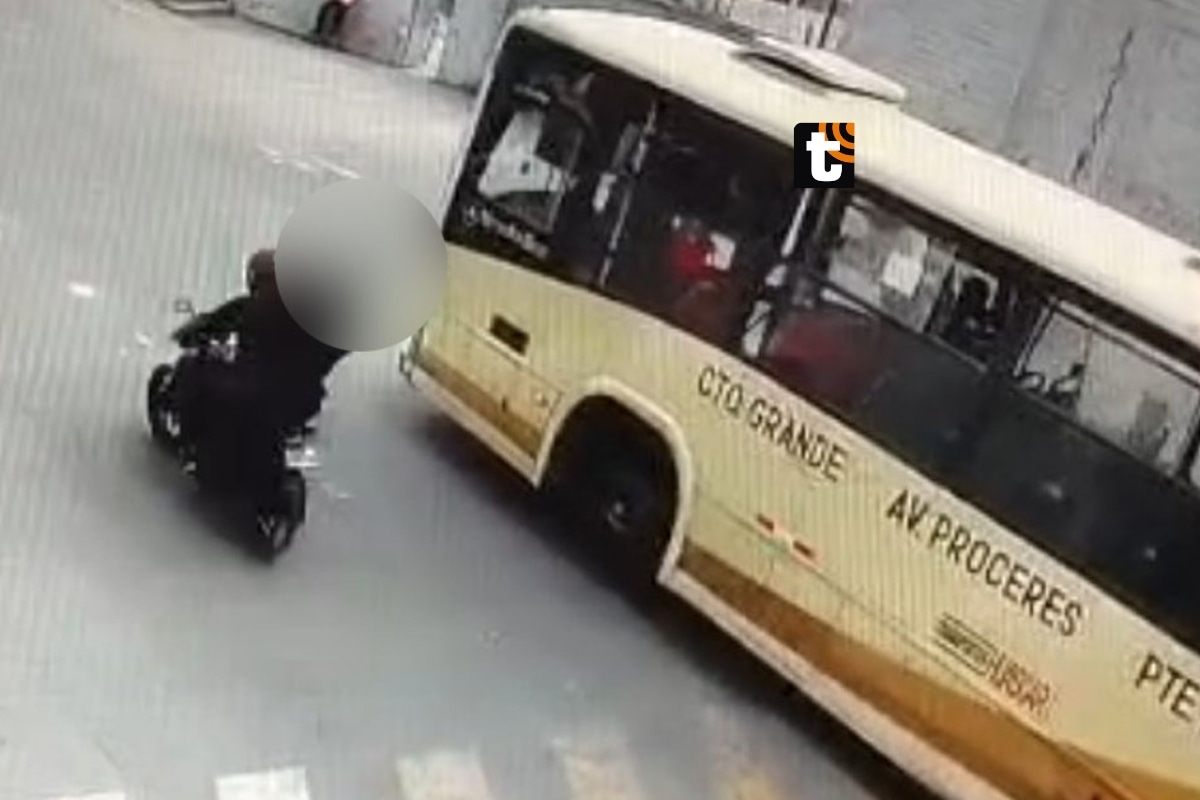 TROME - Bus de transporte público sufrió ataque de sicarios.