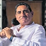 “Le salió un bulto”: Carlos Álvarez es operado de emergencia y se encuentra en recuperación