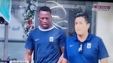 Luis Advíncula regresó a Perú y se dirigió a Matute a firmar su contrato | VIDEO