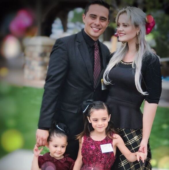 Allison Lozz compartió con sus seguidores que tiene un grave problema de visión y que en dos años puede perder la vista totalmente (Foto: Allisson Lozz/ Instagram)