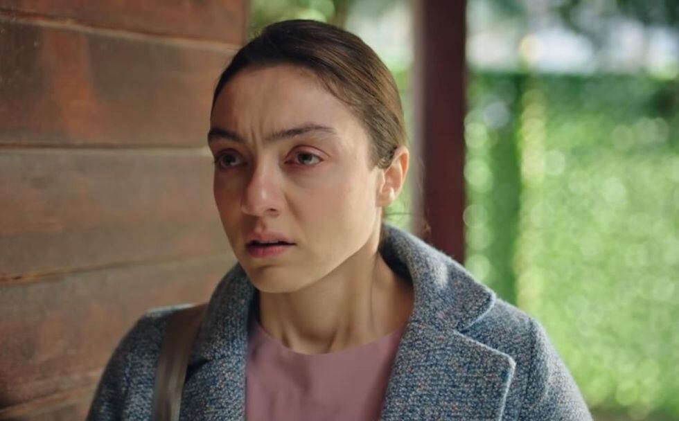 Esat se entera por qué Gülben decidió terminar su relación. (Foto: OG Medya)