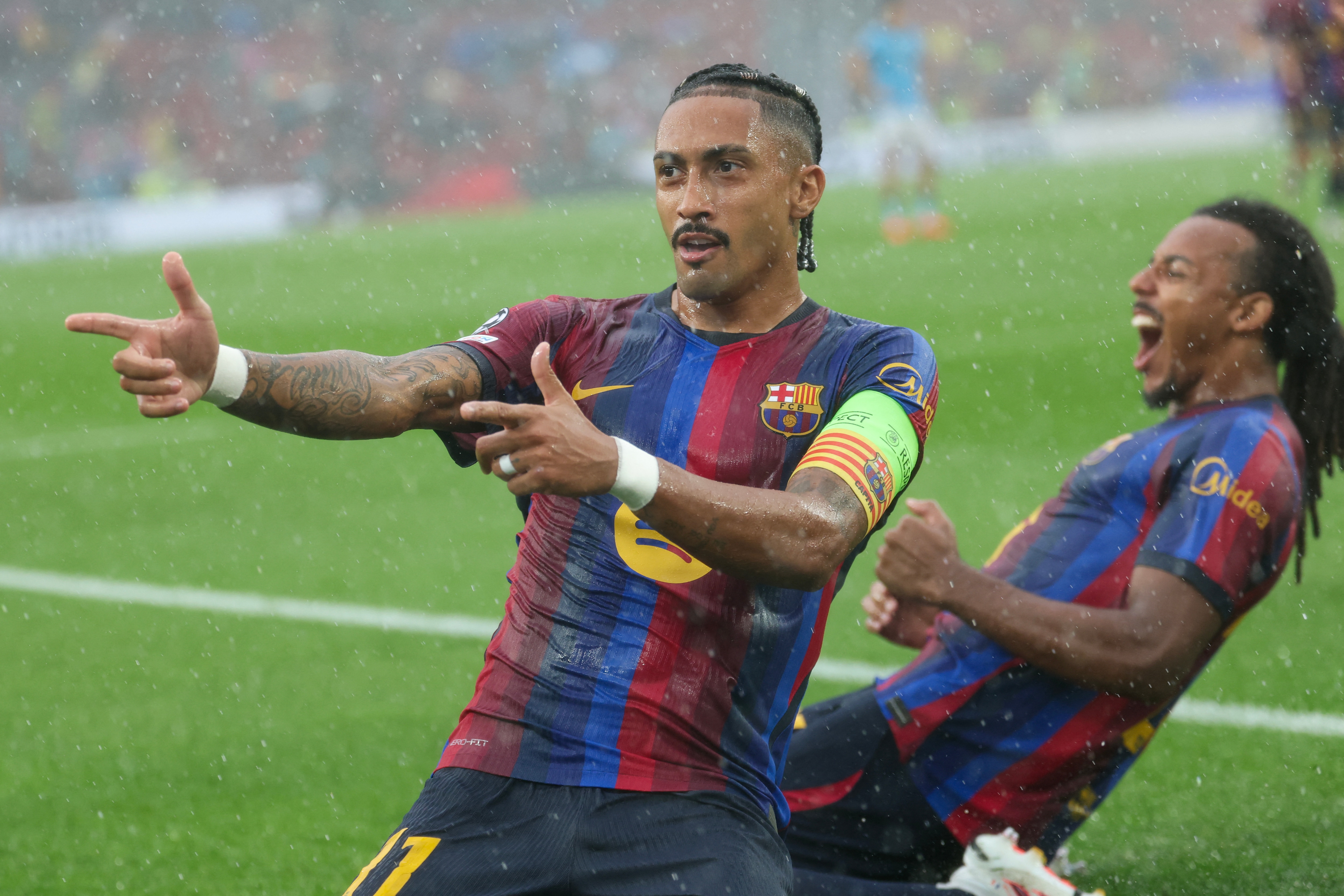 Barcelona vs Feyenoord por la Jornada 1 de la Champions League en el Camp Nou.
