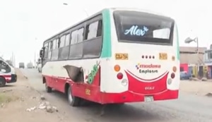 Extorsionadores detonan explosivo al interior de bus de transporte público: Tres pasajeros heridos