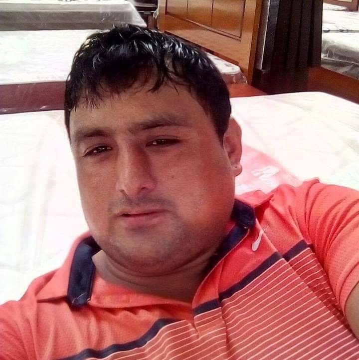 Joven padre de familia fue herido a balazos por asistentes a campeonato de fulbito interbarrios. (fotos: Mónica Rochabrum/Trome)