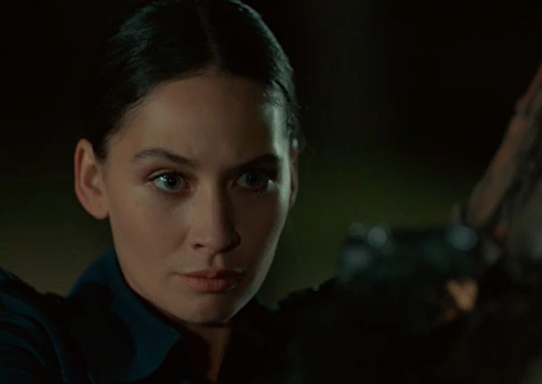 Betül tiende una trampa fallida a Züleyha (Foto: Tims & B Productions)