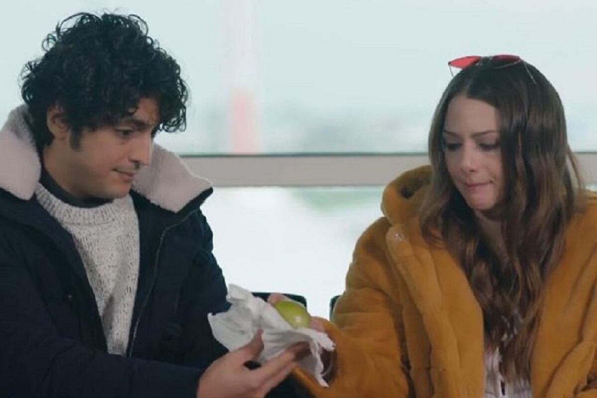 Ezo se convirtió en amiga incondicional de Ali Vefa, el protagonista de "Doctor milagro" (Foto: MF Yapım)