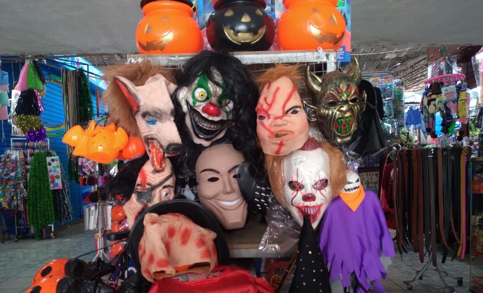 Tanto las máscaras como la pintura facial estarán restringidas en Tijuana.