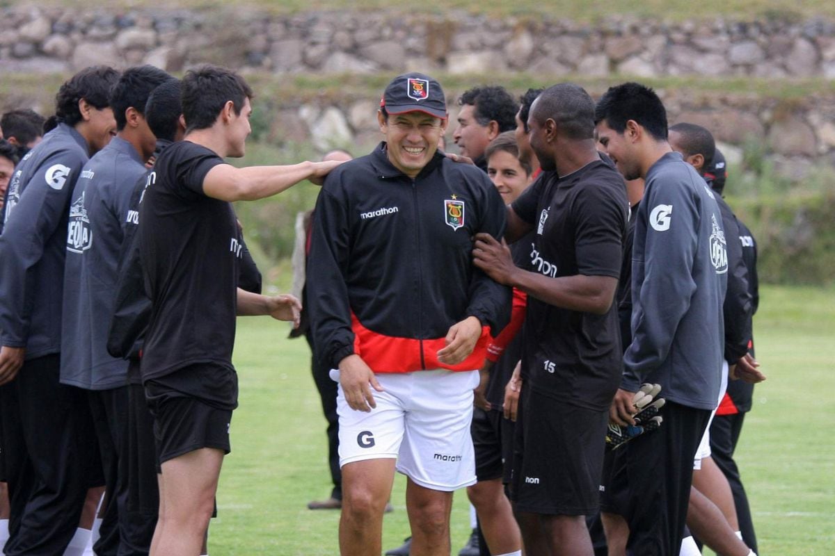 Nueva etapa de Juan Reynoso empieza este domingo ante Cristal (Foto: GEC)