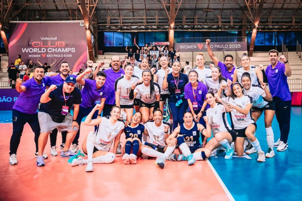 Delegación blanquiazul en histórica jornada (Foto: GEC)