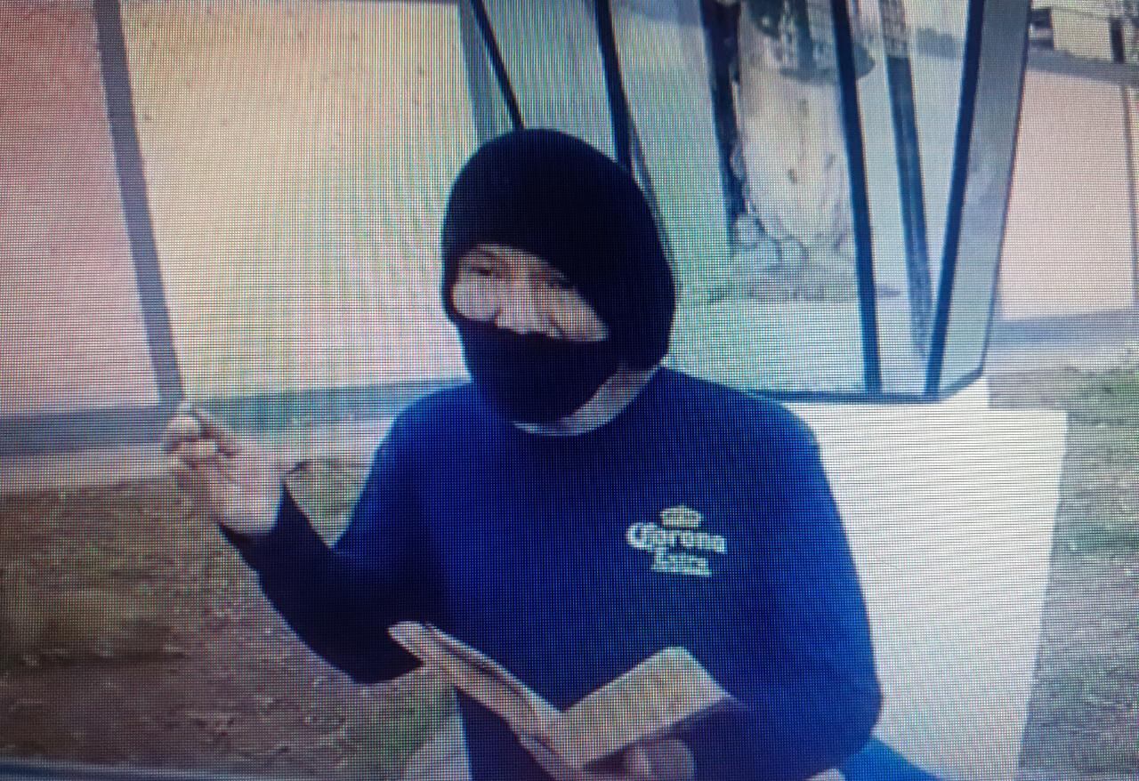 La periodista mexicana Quetzzali Salomón Said (44) denunció al falso predicador Oscar Huarcaya Salazar (65), por desfigurarla a ladrillazos.