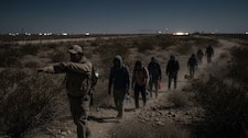 Los siniestros ‘coyotes’ en la frontera
