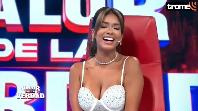 Shirley Arica responde pregunta sobre Christian Cueva.