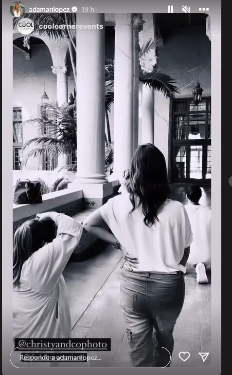 Le realizaron fotos a Alaïa (Foto: Adamari López / historia de Instagram)