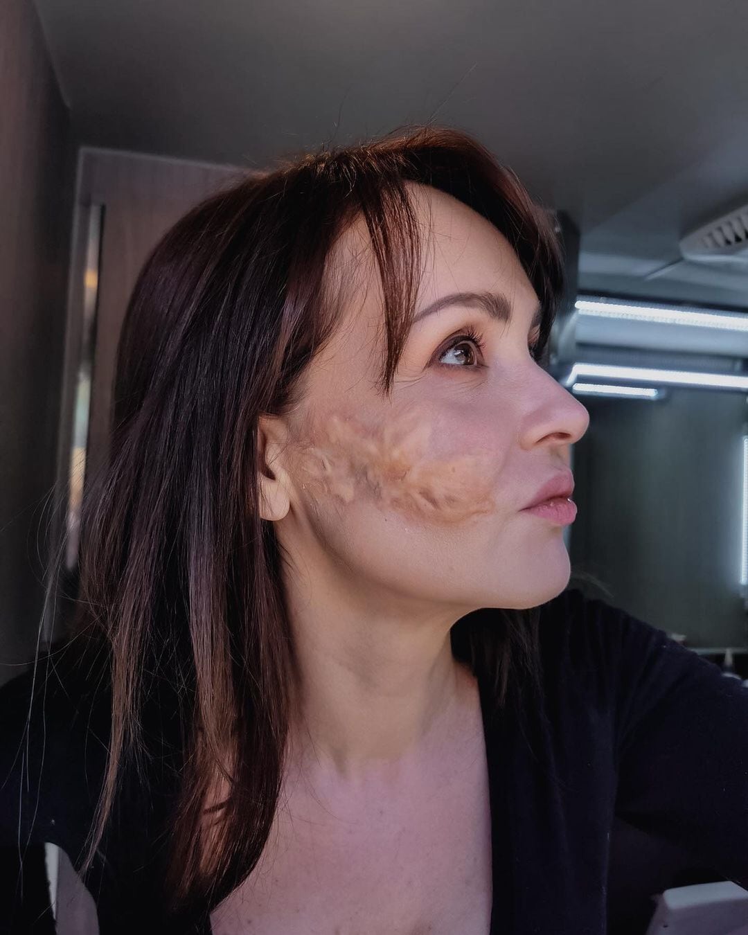 El proceso de caracterización de Gaby Spanic para convertirse en Elisa Corso (Foto: Marie Gheno/ Instagram)