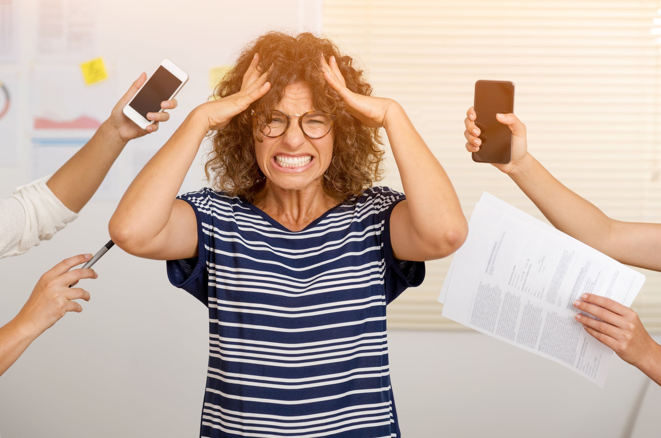 La regla se puede retrasar por estrés crónico, advierte especialista. Foto: Istock