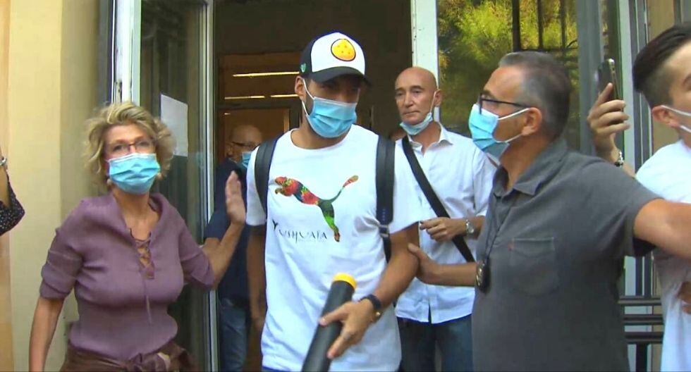 Policía confirma que examen de Luis Suárez fue una farsa (Foto: Reuters)