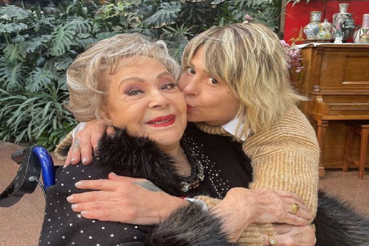 La actriz Silvia Pinal también sufrió un robo en su vivienda (Foto: Instagram / Alejandra Guzmán)