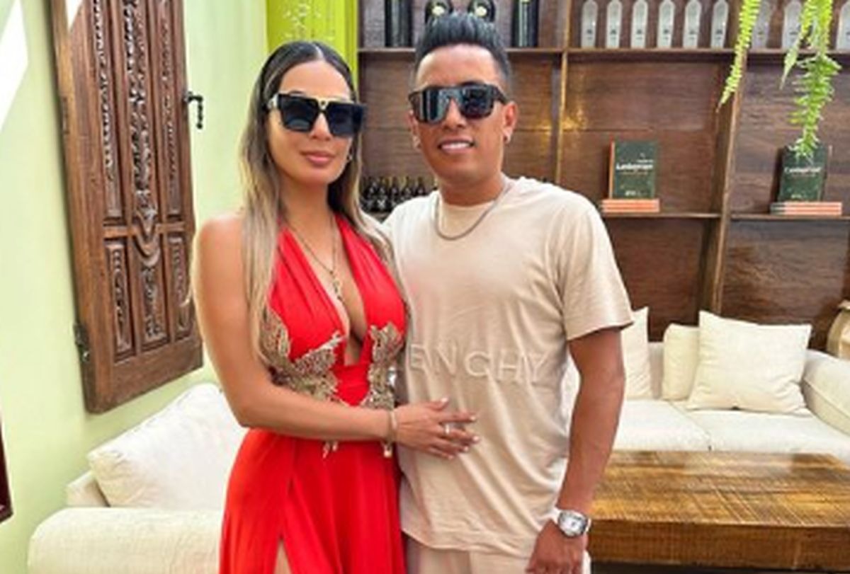 Christian Cueva y Pamela López