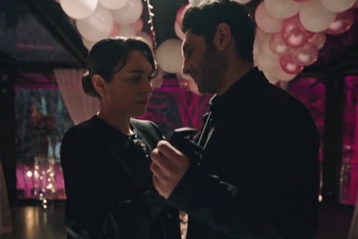 Safiye acepta casarse con Naci en "Inocentes" (Foto: Antena 3)